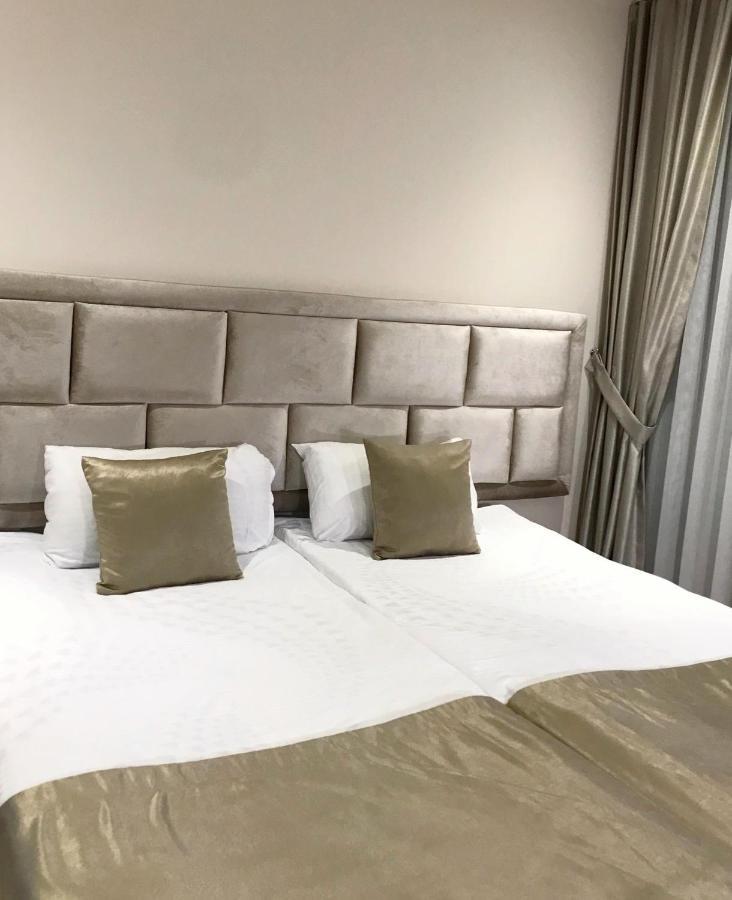 Hotel S San 노비파자르 외부 사진